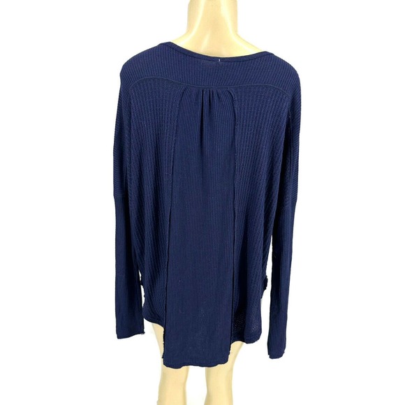 💗 Free People Navy Long Sleeve Top || Size XS - Picture 4 of 10